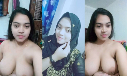 Beautiful Girl Showing Playing With Her Boobs